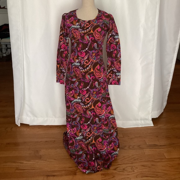 Vintage palsy print pink and brown dress - Picture 7 of 10